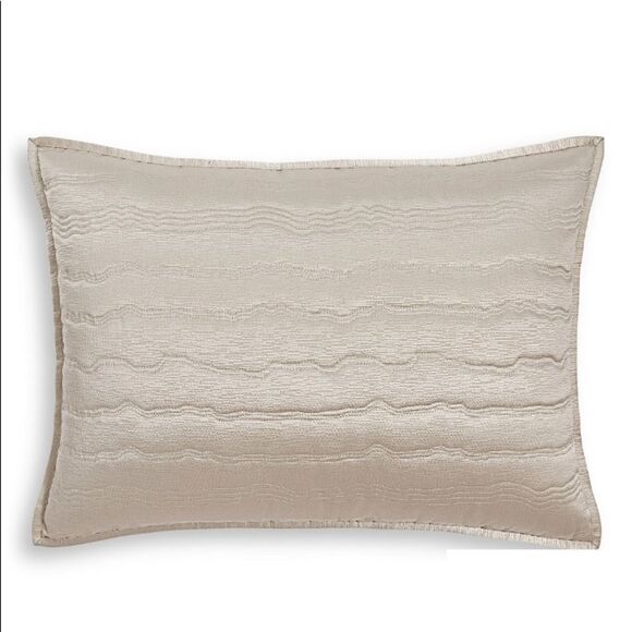 Hotel Collection Skyline Quilted Sham, Standard sham Color: Cloud - Picture 1 of 2